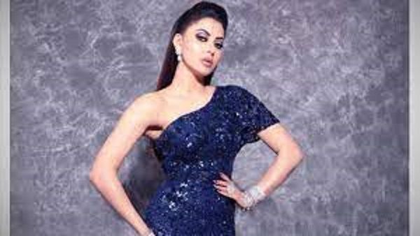 Urvashi Rautela's Remuneration For The Legend Is The Highest Amount So Far For Any South Actress!