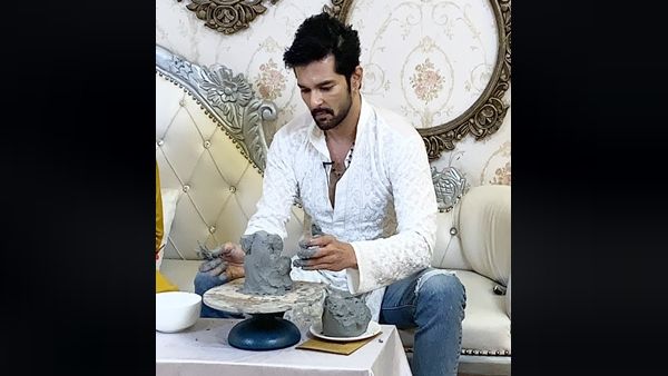 Exclusive! Raqesh Bapat On Teaching Sculpting To Tejasswi, Rithvik & Others: I Feel Like A Proud Teacher