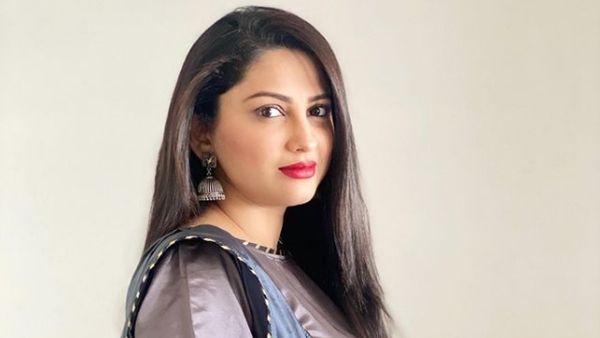 Rucha Hasabnis AKA Rashi From Saath Nibhaana Saathiya To Welcome Her Second Child Soon; See Post