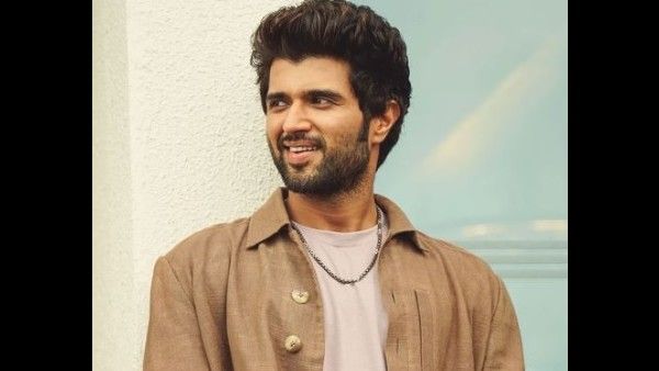 Vijay Deverakonda Reacts To Boycott Laal Singh Chaddha Trend; 'You Are Not Affecting Aamir Khan Alone...'