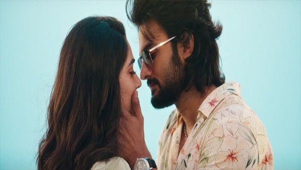 Aa Ammayi Gurinchi Meeku Cheppali Full Movie Leaked Online For Free Download