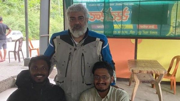 Thala Ajith's Interaction With Fans During His Recent Bike Trip Is Heartwarming