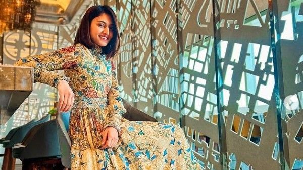 Erica Fernandes Talks About Her Upcoming Projects; Says She's Open To Being In Relationship But Not In A Rush