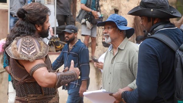 Ponniyin Selvan 1 Mumbai Promotion: Actor Vikram Stuns Everyone With His Intense Speech About Cholas