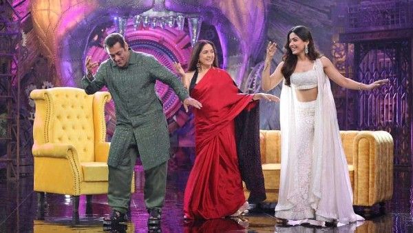 Bigg Boss 16 Weekend Ka Vaar Live Updates: Rashmika Madanna And Neena Gupta Grace The Show