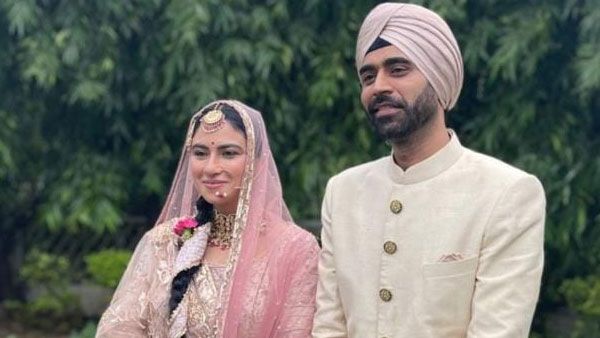 Bigg Boss fame Priya Malik Ties The Knot With Beau Karan Bakshi; See Wedding Pics