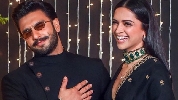 Deepika Padukone's Cute PDA Moment With Ranveer Singh During Instagram Live Will Leave You Gushing