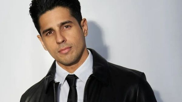 Sidharth Malhotra Reflects Back On His Bollywood Journey, Says 