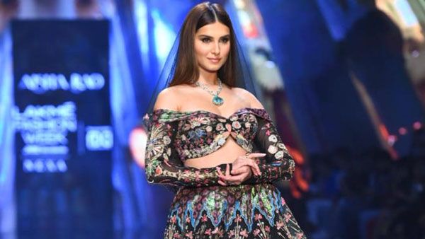FDCI x Lakme Fashion Week 2022: Tara Sutaria Turns Showstopper For Aisha Rao In A Black Floral Lehenga; PICS