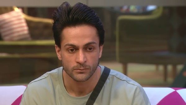 Entertainment News Updates: Lathi Charge Outside Salman’s House, Shalin Wants To Quit BB16