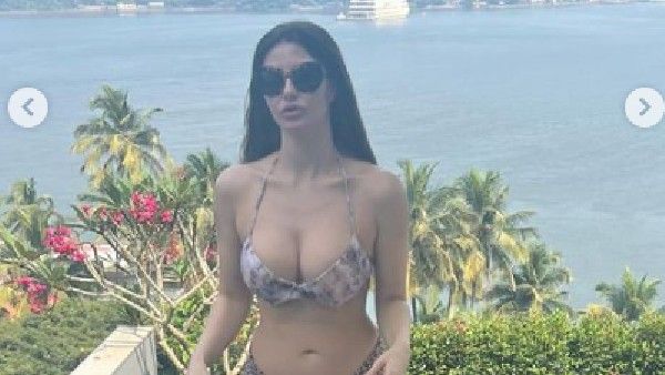 Giorgia Andriani Sets The Temperature Soaring In Her Bold Bikini Look; PICS