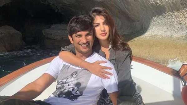 Amid Sushant Singh Rajput's 'MURDER' Claims, Rhea Chakraborty Shares Cryptic Note; Read On