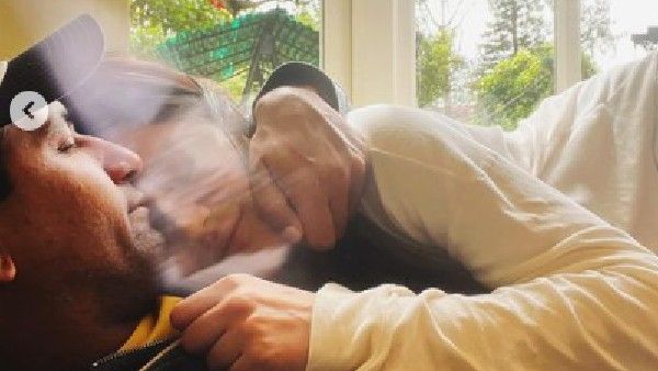 Vicky Shares UNSEEN Pic With Katrina As They Celebrate Their 1st Anniversary; Latter Calls Him ‘Ray Of Light’