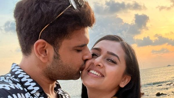 Karan Kundrra Wishes Tejasswi Prakash As She Celebrates 1 Year Of Bigg Boss 15 Win. Her Reaction Is Priceless