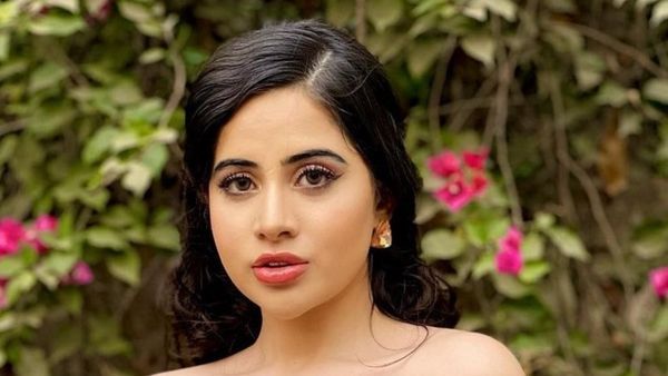 Urfi Javed Talks About SUICIDE In A Cryptic Note, Netizens Ask ‘Kya Hua'