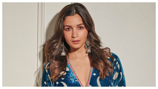 Mumbai police Asks Alia Bhatt To File Complaint For ‘Privacy Invasion’, Actress Reacts