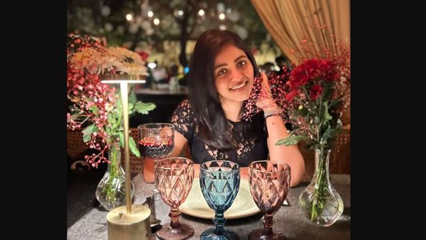 Wedding Bells For Actress Anjali Soon? Here's What We Know About The 'Vakeel Saab' Fame's Arranged Marriage