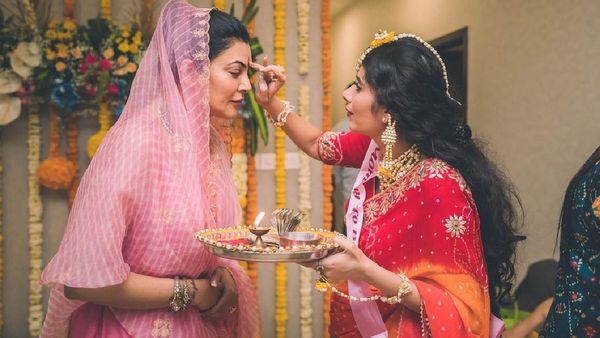 Charu Asopa Pens Heartwarming Note For Sister In Law Sushmita Sen Post Her Heart Attack Revelation