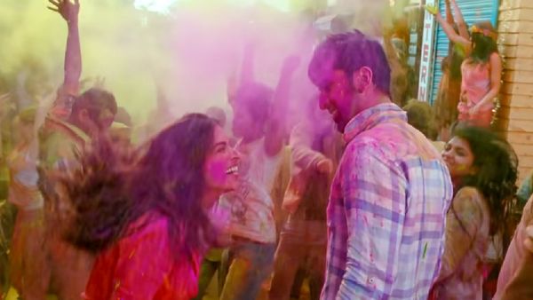 Holi 2023: Balam Pichkari, Rang Barse; Popular Songs That Need To Be On Your Playlist During Celebrations
