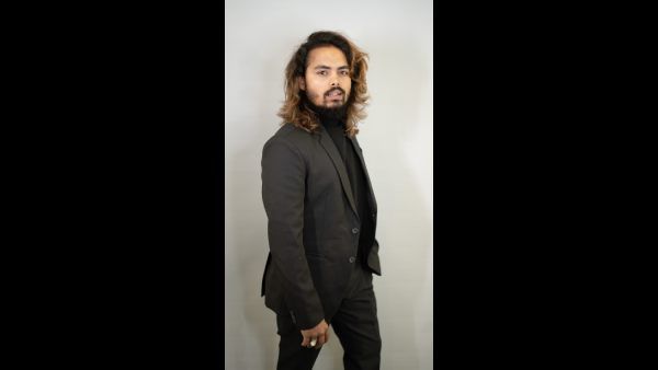 Afsar Ansari AKA Shanuzzsalon's Finds The Best Hairstyle That Complements Your Looks