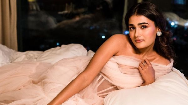 Sassy To Glamourous 5 Times Shalini Pandey Proved She Is A True Diva With Her Style Statements