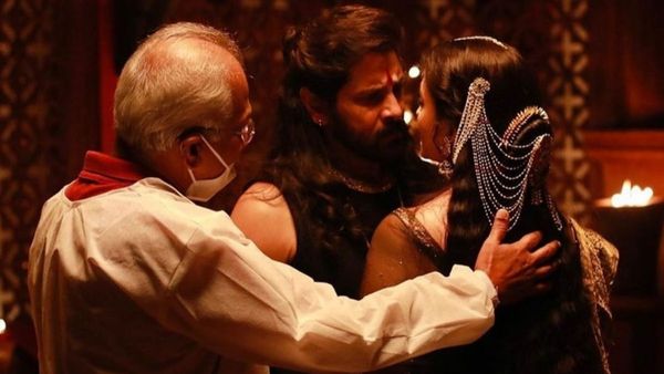 Ponniyin Selvan 2 Special Premiere In USA Today; 7 Hours Ahead Of Tamil Nadu? Deets In!