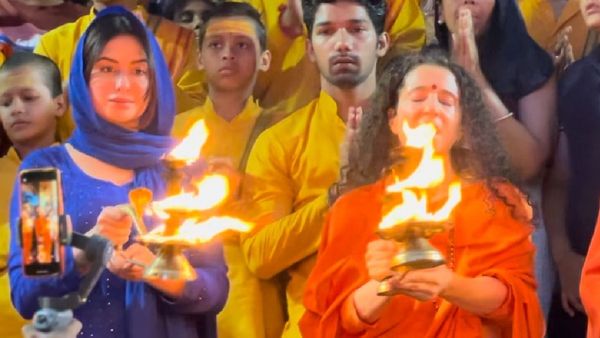 Mahira Sharma Performs Ganga Arti In Rishikesh To Celebrate Success Of Her Punjabi Debut LehmberGinni