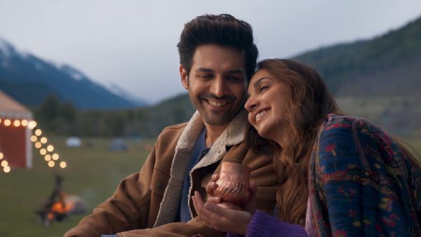 Satyaprem Ki Katha: Kartik Aaryan & Kiara Advani's Crackling Chemistry In Pasoori Nu Song Wins Hearts