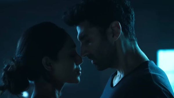 Netizens Gush Over Sobhita Dhulipala’s Chemistry With Aditya Roy Kapoor In ‘The Night Manager 2 Trailer'