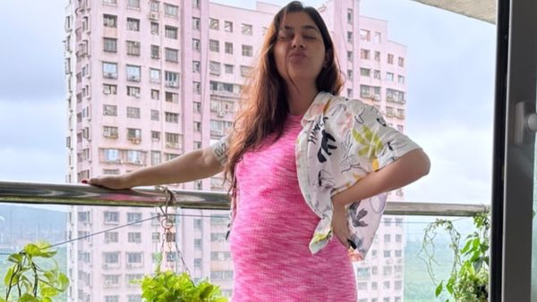 Mom To Be Disha Parmar Flaunts Her Baby Bump In A Little Pink Dress Ahead Of Her Last Trimester; See Pic