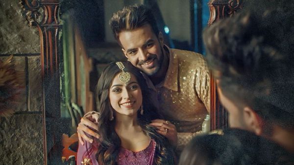 Happy Raikoti & Avvy Sra’s Latest Romantic Number Haal Puchda Will Pull Your Heartstrings, Out Now On T-Series