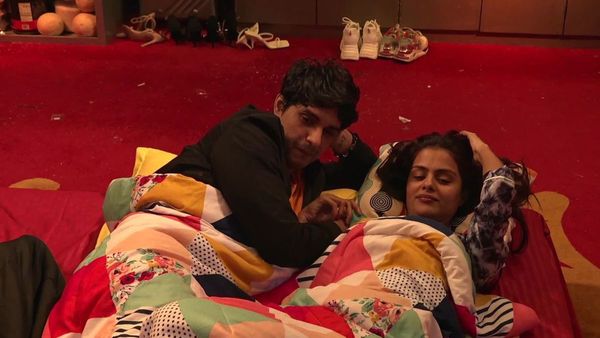 Priyanka Chahar Choudhary's EPIC Reaction To Ankit Gupta's VIRAL Video From Junooniyatt Set Is UNMISSABLE