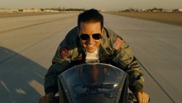 Tom Cruise Gets Trapped Inside A Double-decker Bus In A Bid To Escape The Mummy