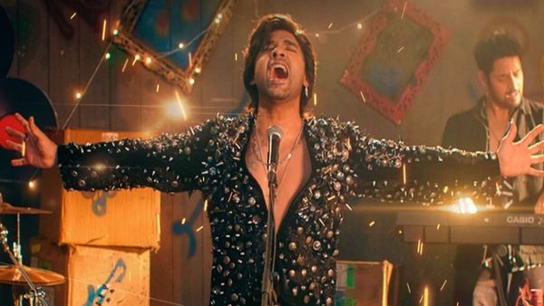 Puneesh Sharma Unleashes an Emotion-Charged Teaser for 'Haara Nahi' Music Video