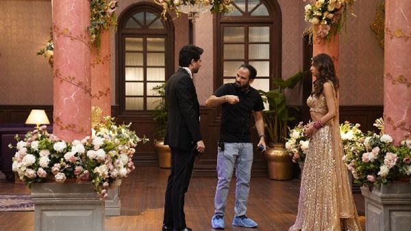 Director Avnish S. Barjatya Preps Debutants Rajveer Deol & Paloma Dhillon for 'DONO' Roles