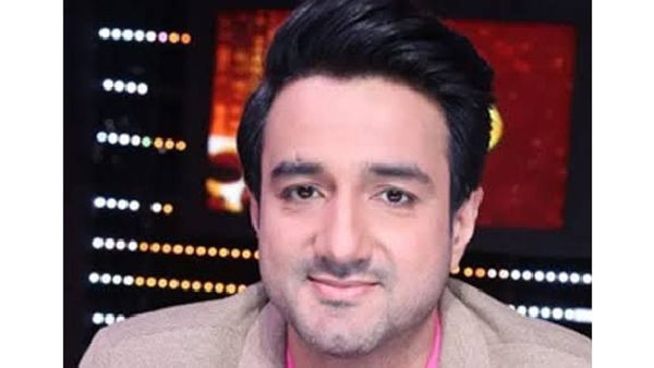 Siddharth Anand Pulls Off Another Casting Coup; Signs Jaideep Ahlawat With Saif Ali Khan For His Next