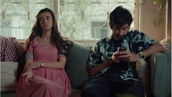 Who's You Gynac: Here's Why You Should Tune Into Saba Azad's Show On Amazon miniTV