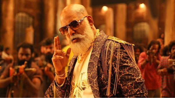 Mark Antony Overseas Review: Vishal And SJ Suryah Starrer Depends On Silk Smitha Fans