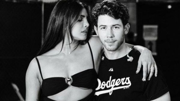 Priyanka Chopra Flaunts Her Toned Midriff In SEXY Cutout Dress At Hubby Nick Jonas' Concert; Video Goes VIRAL