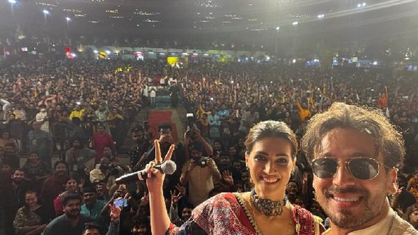 Tiger Shroff and Kriti Sanon take over Ahmedabad for a Ganapath-style Navratri celebration