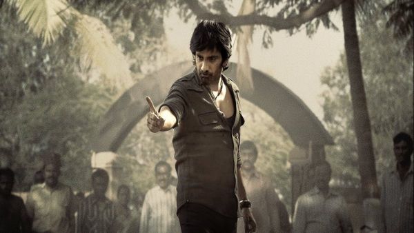 Tiger Nageswara Rao Overseas Review: Here's What NRIs Have To Share About Mass Raja Ravi Teja's Crime Drama