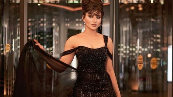 Ek Phone Nahi…: Urvashi Rautela Says She Lost Her ‘24-Carat Gold Iphone’ During Ind Vs Pak Match; Gets Trolled