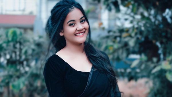 Gungun Gupta Leaked MMS Row: Instagram Influencer’s Old Video Flaunting Desi Look’ Goes Viral Amid Controversy