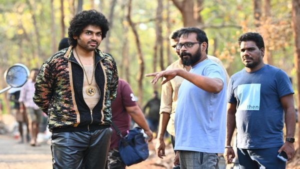 Japan Review: Karthi-Anu Emmanuel's Crime-Comedy Drama Releases Amid Expectations; Check Out Tweets Inside