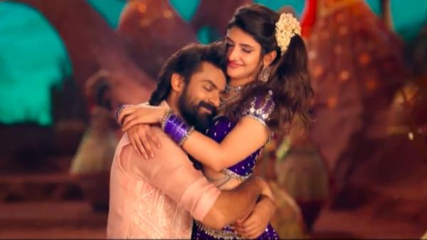 Aadikeshava Box Office Collection Day 1 Prediction: Vaisshnav Tej-Sreeleela's Action Film Opens To Decent Buz