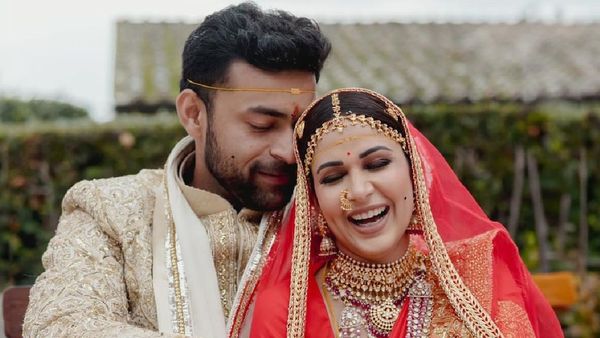 Varun Tej & Lavanya Tripathi Reception: Newlyweds’ First Glimpse From Special Evening Will Leave You In Awe