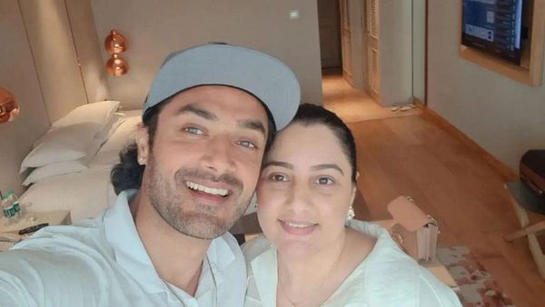 Valentine's Day EXCLUSIVE | Ikk Kudi Punjab Di Star Avinesh Rekhi On Celebration With Wife: I Always…