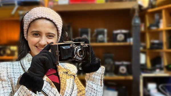 Ghum Hai Kisikey Pyaar Meiin Star Ayesha Singh Shares Adorable Experience With A Fan During London Trip