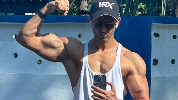 Fighter Star Hrithik Roshan Shares A Picture With Crutches, Leaves Fans Worried