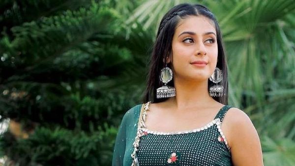 Isha Malviya Gives A Glimpse Of Her First Project After Bigg Boss 17 & It’s Not With Samarth or Abhishek